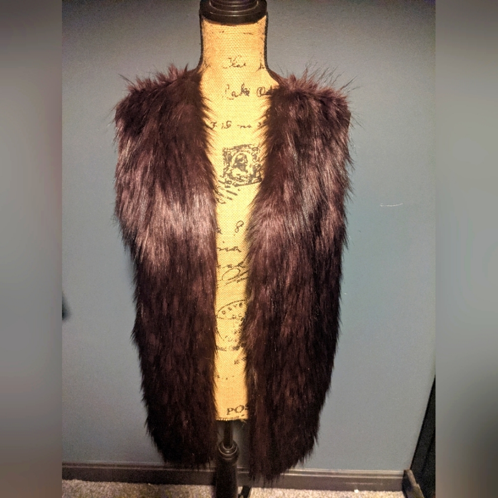 SEBBY COLLECTION Women's Faux Fur Vest, Size XL